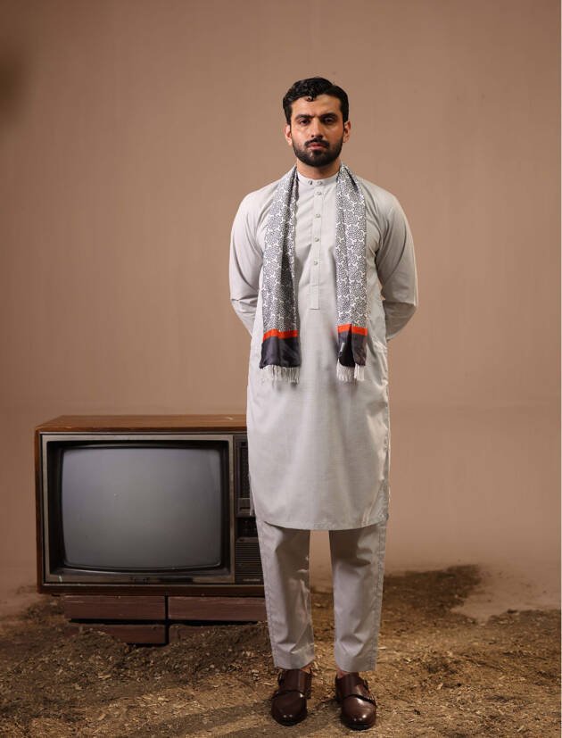 CLASSIC SILVER GREY KAMEEZ SHALWAR