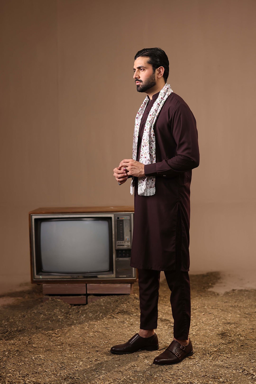 PLUM CASUAL KAMEEZ SHALWAR