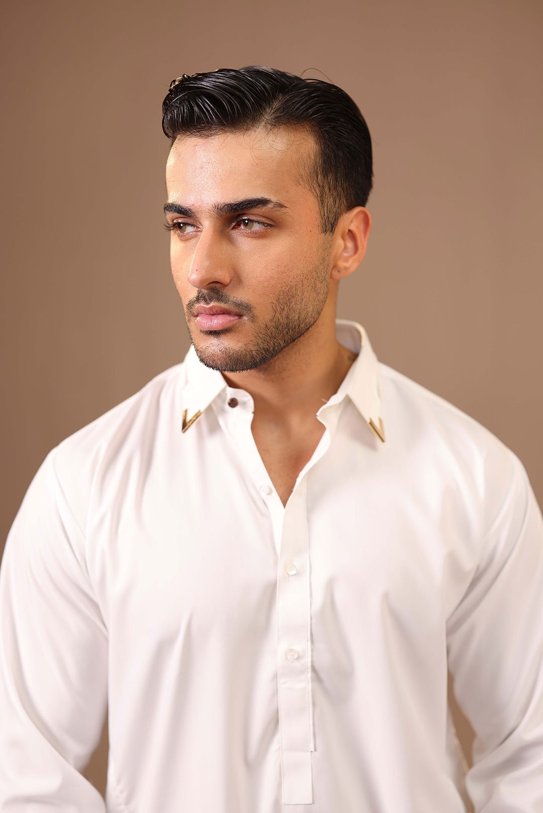 OFF-WHITE SEMI-FORMAL KAMEEZ SHALWAR - Image 2