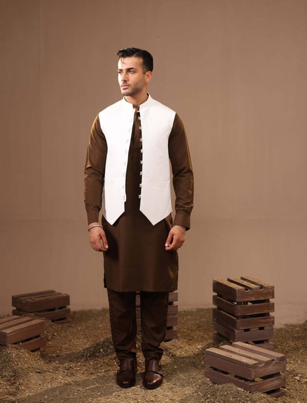 BROWN CASUAL KAMEEZ SHALWAR