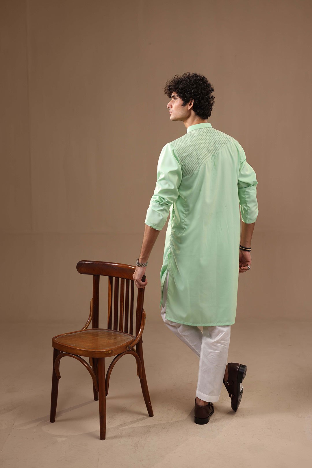CLASSIC GRAPE GREEN KAMEEZ SHALWAR - Image 4