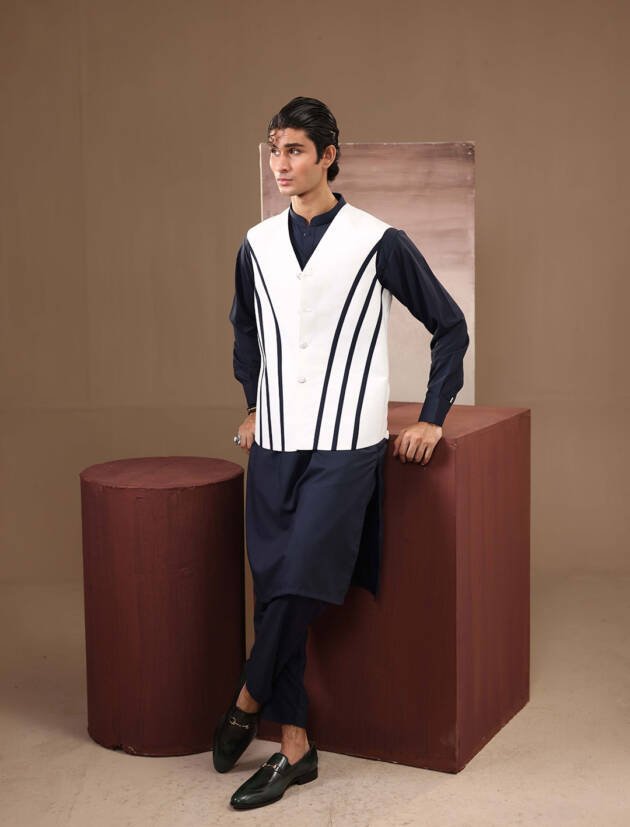 BLUE CASUAL KAMEEZ SHALWAR