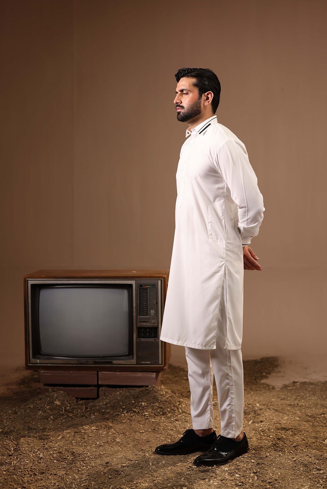 CLASSIC OFF-WHITE KAMEEZ SHALWAR (Black Strips on Collar) - Image 3