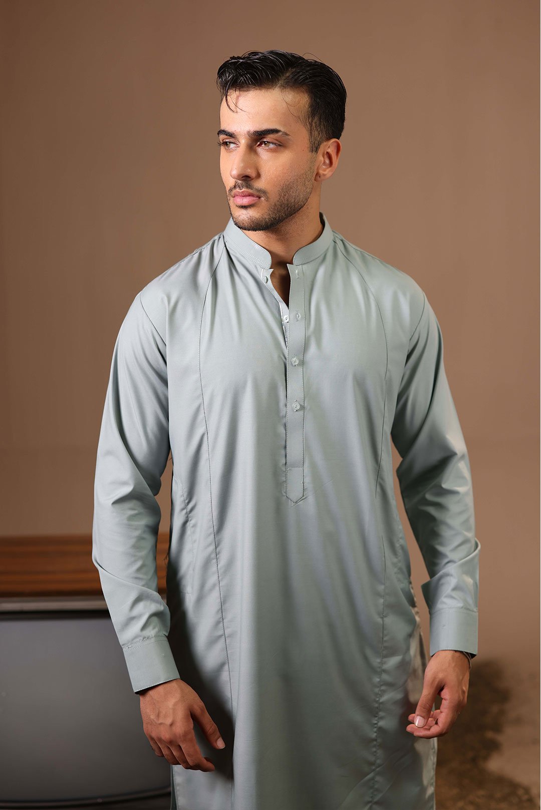 GRAPE GREEN SEMI-FORMAL KAMEEZ SHALWAR - Image 3