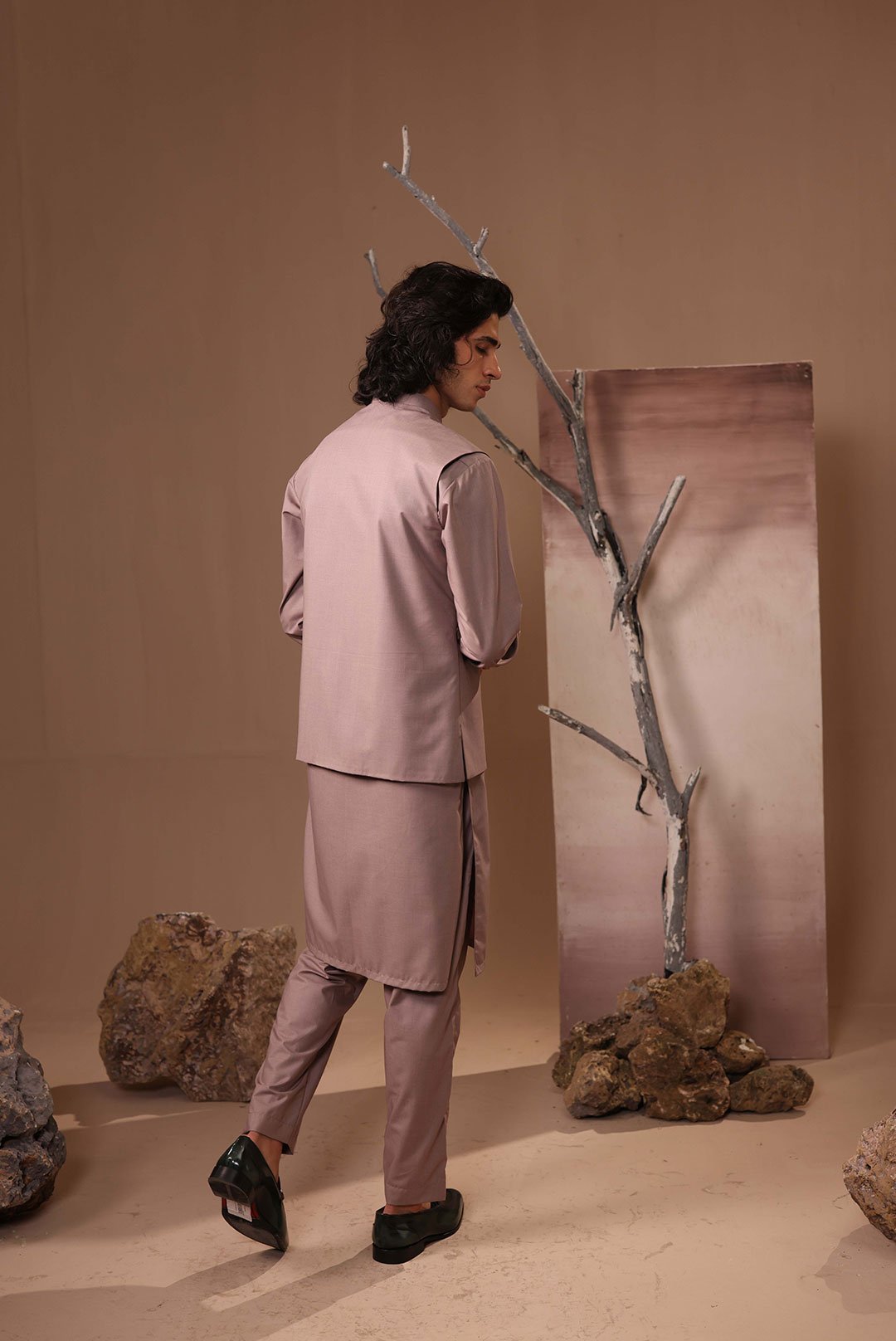 SUIT WITH MATCHING WAISTCOAT - Image 2