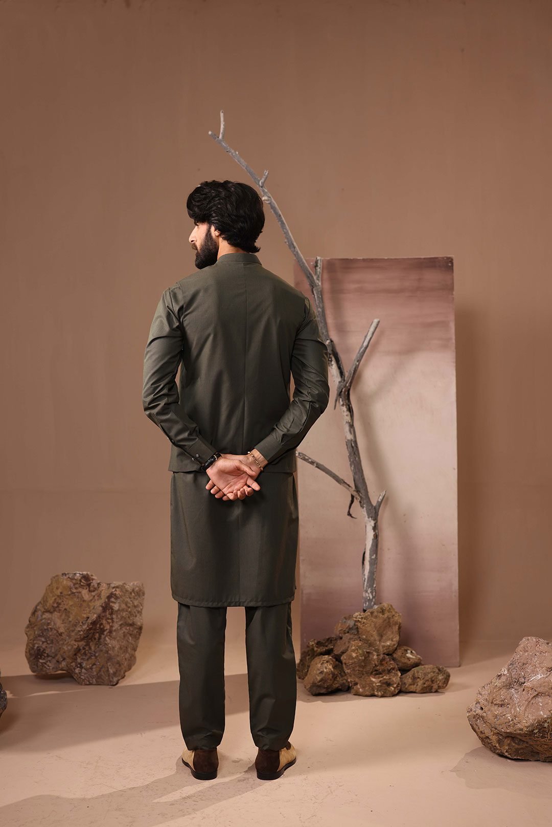 DARK GREEN CASUAL KAMEEZ SHALWAR - Image 3