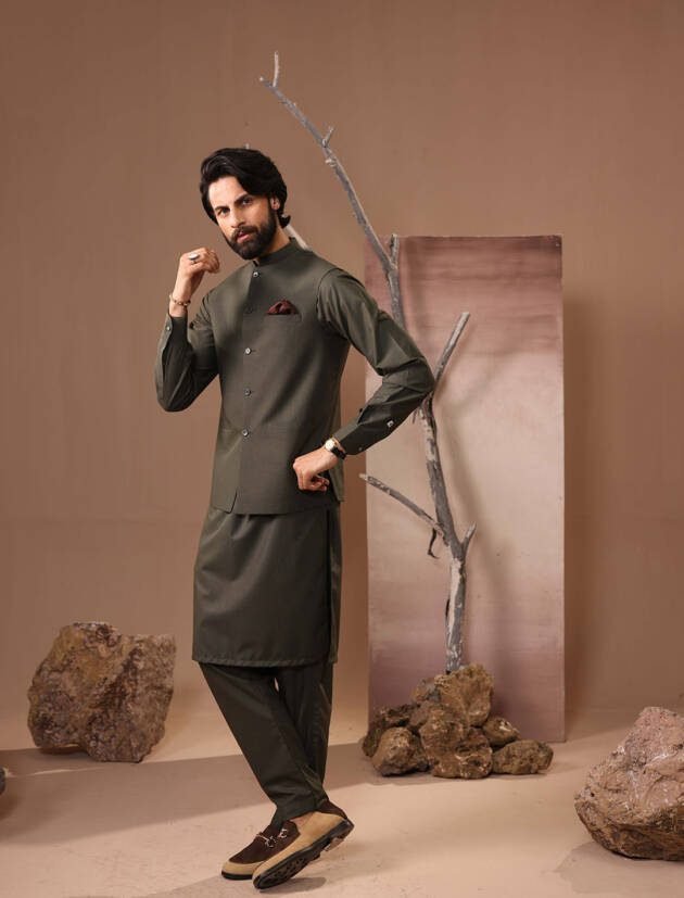 DARK GREEN CASUAL KAMEEZ SHALWAR