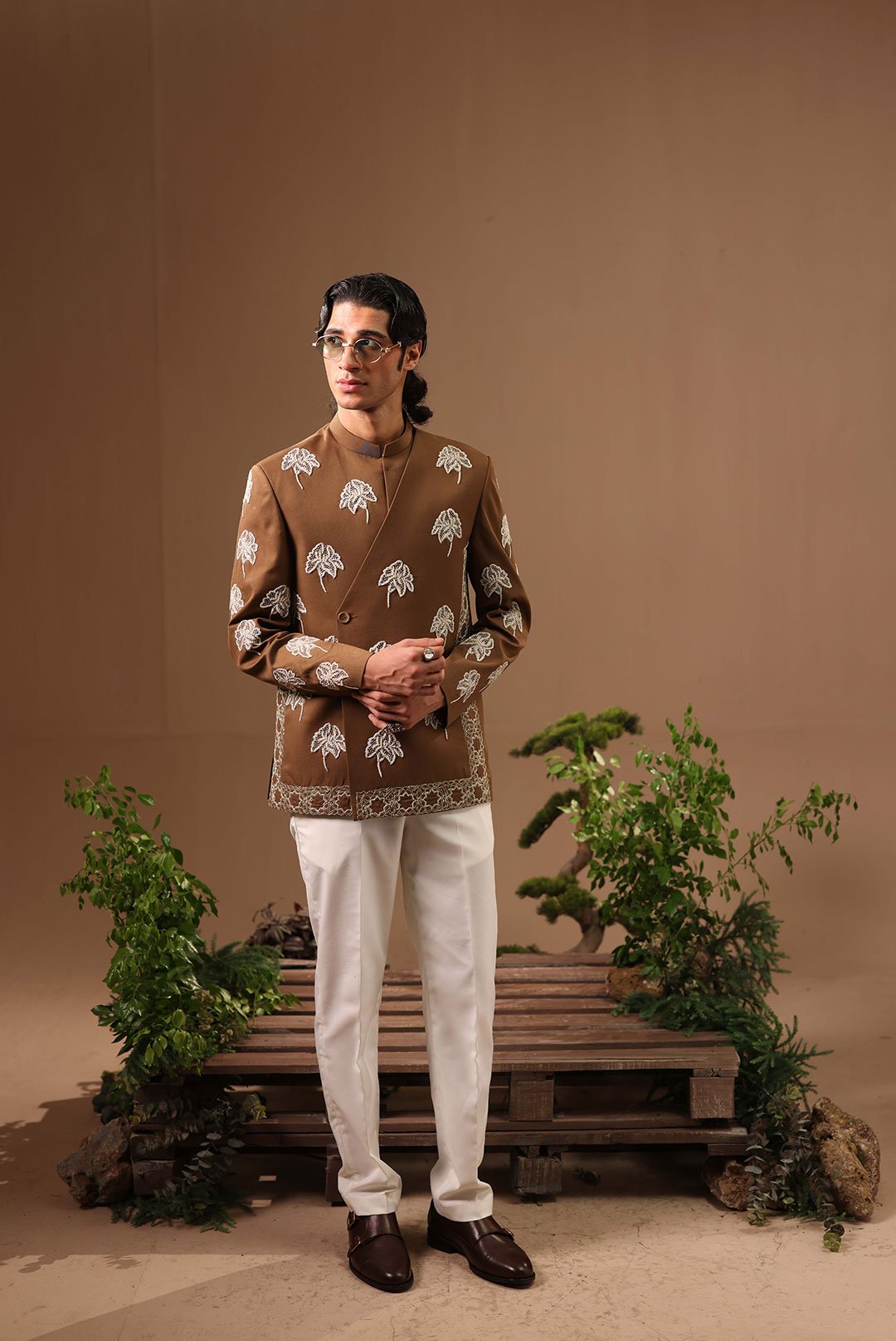 BROWN EMBELLISHED COAT - Image 4