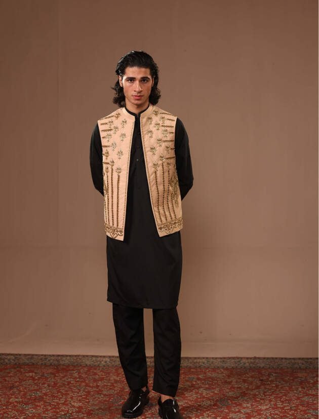 EMBELLISHED WAISTCOAT