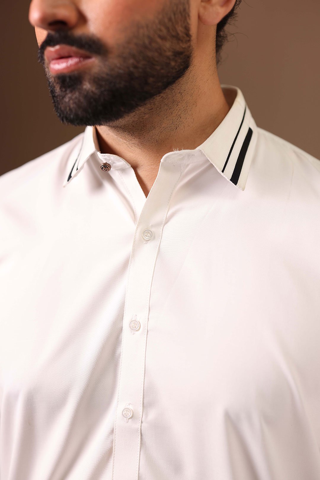 CLASSIC OFF-WHITE KAMEEZ SHALWAR (Black Strips on Collar) - Image 2