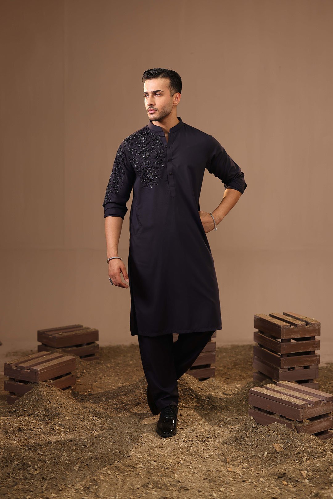 FORMAL EMBELLISHED KURTA - Image 2